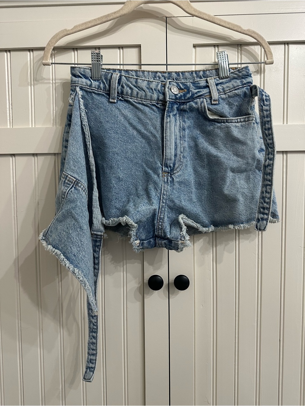Primark Light Blue Denim Tie-Waist Frayed Hem Shorts US 0